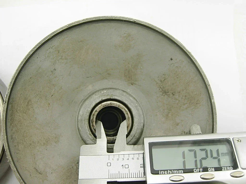 12* QMB139 GY6 50cc scooter clutch assembly with bell, ChinesePartsUSA brand, showing the metal clutch parts and bell cover.