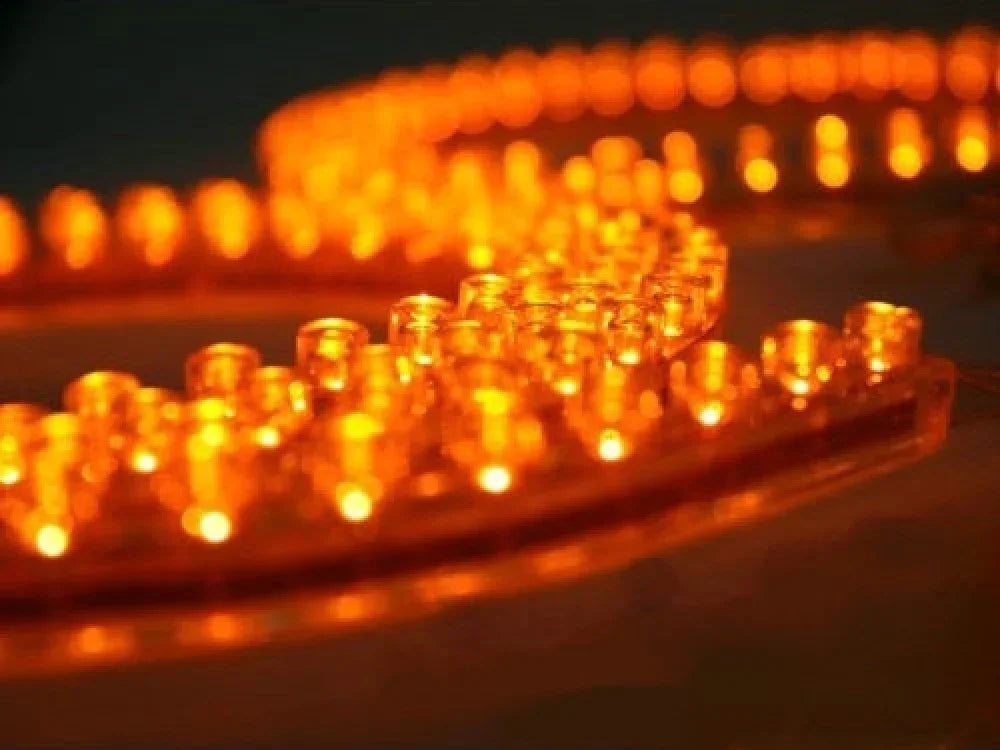 Flexible 96cm amber LED PVC strip light bar for cars, suitable for universal accessories and vehicle lighting applications.