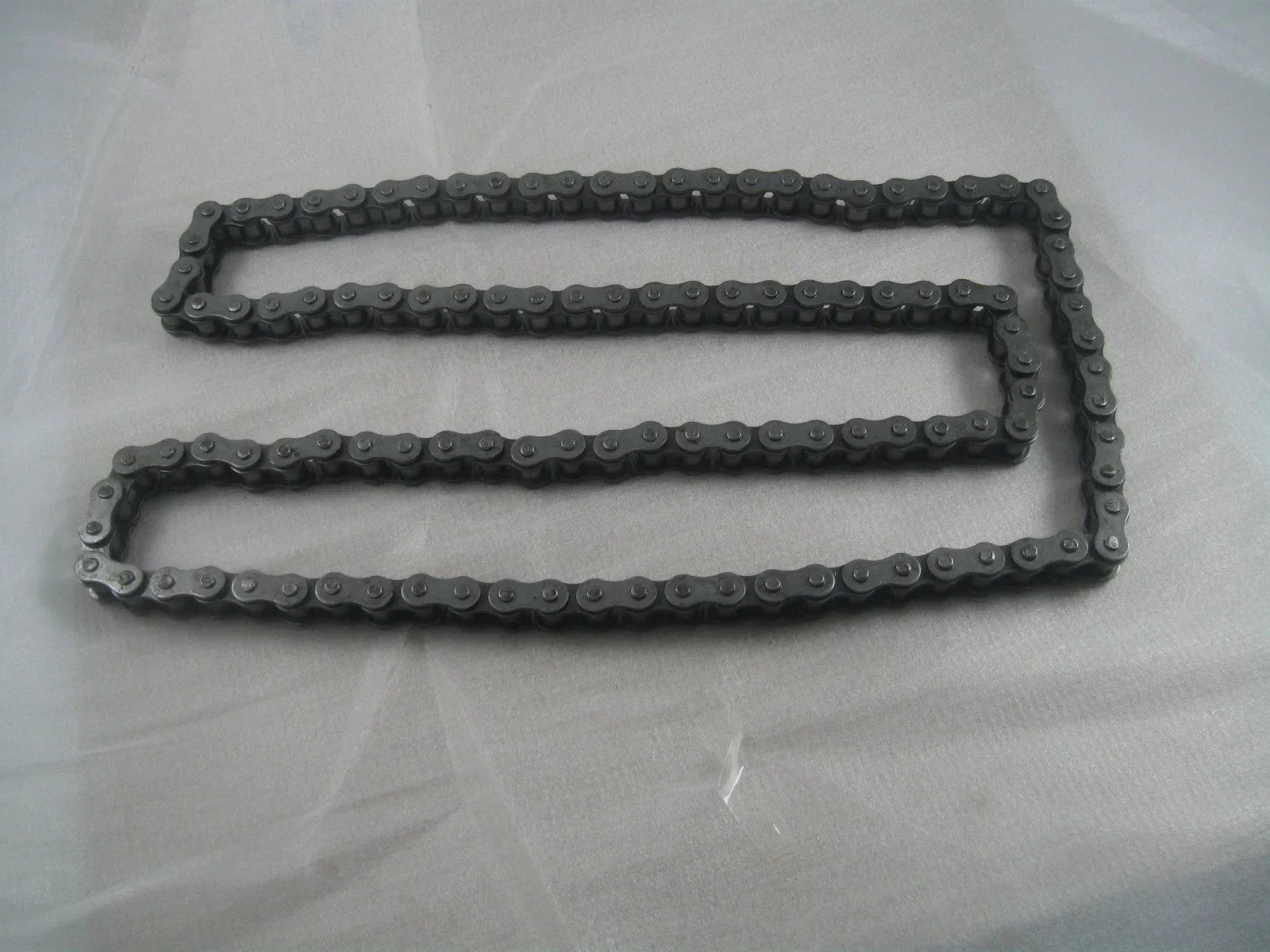 Dirt bike 428H chain for Apollo/Xmoto with 112 nodes, black metal chain for off-road motorcycle maintenance.