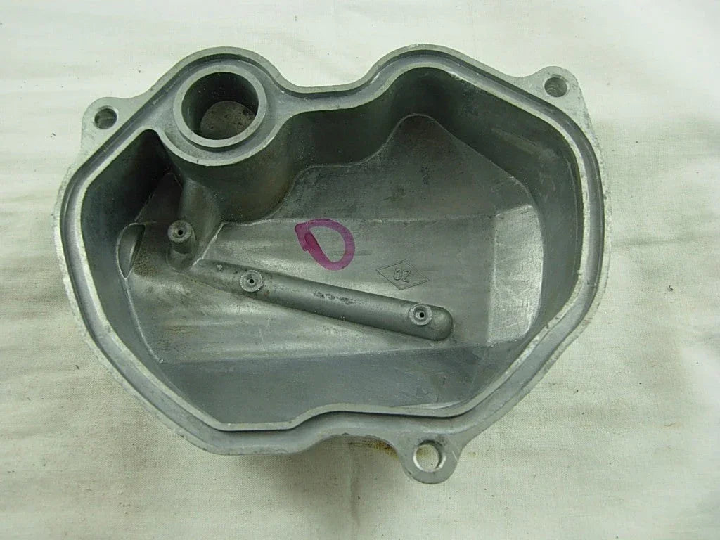 Dirt bike cylinder head cover for CG150, CG200, CG250 models, black metal part for motorcycle engine protection.