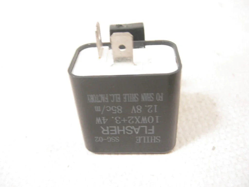 GY6 50CC Turn Signal Flasher Relay 2 Pin GY6 Scooter Moped ATV Quad - ChinesePartsPro