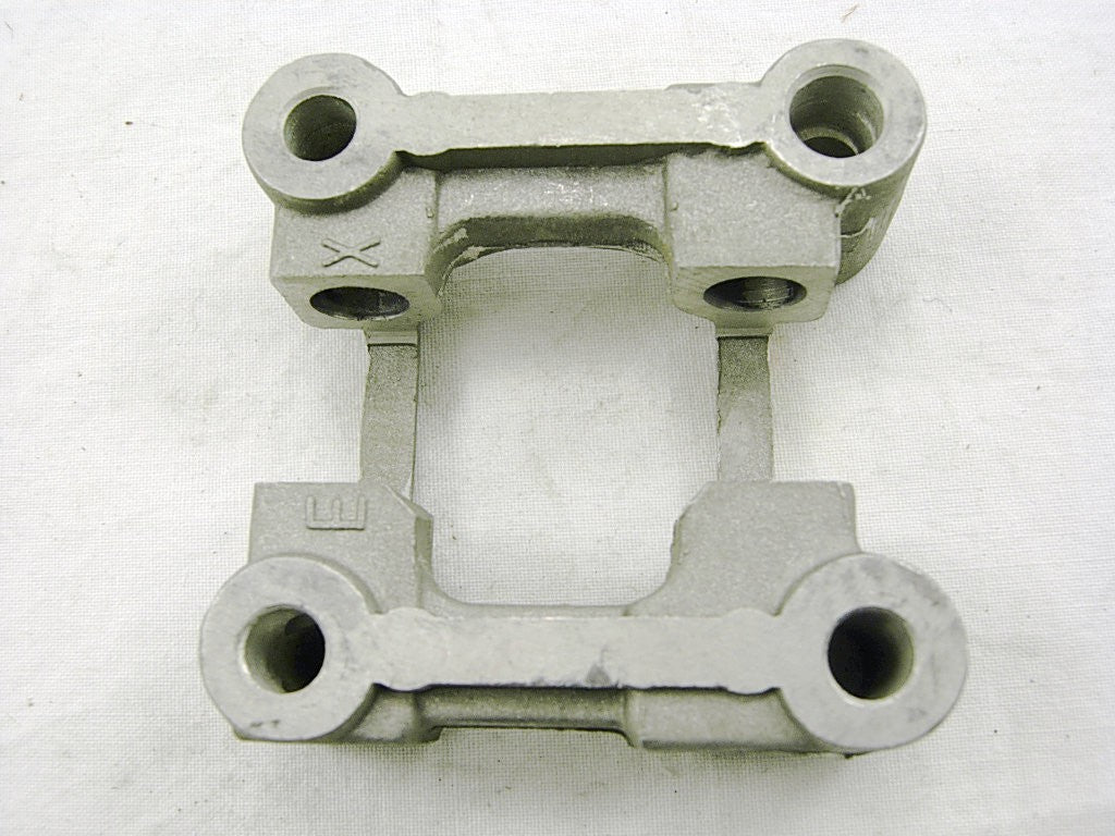 camshaft cam holder retainer bracket  GY6 50CC - ChinesePartsPro