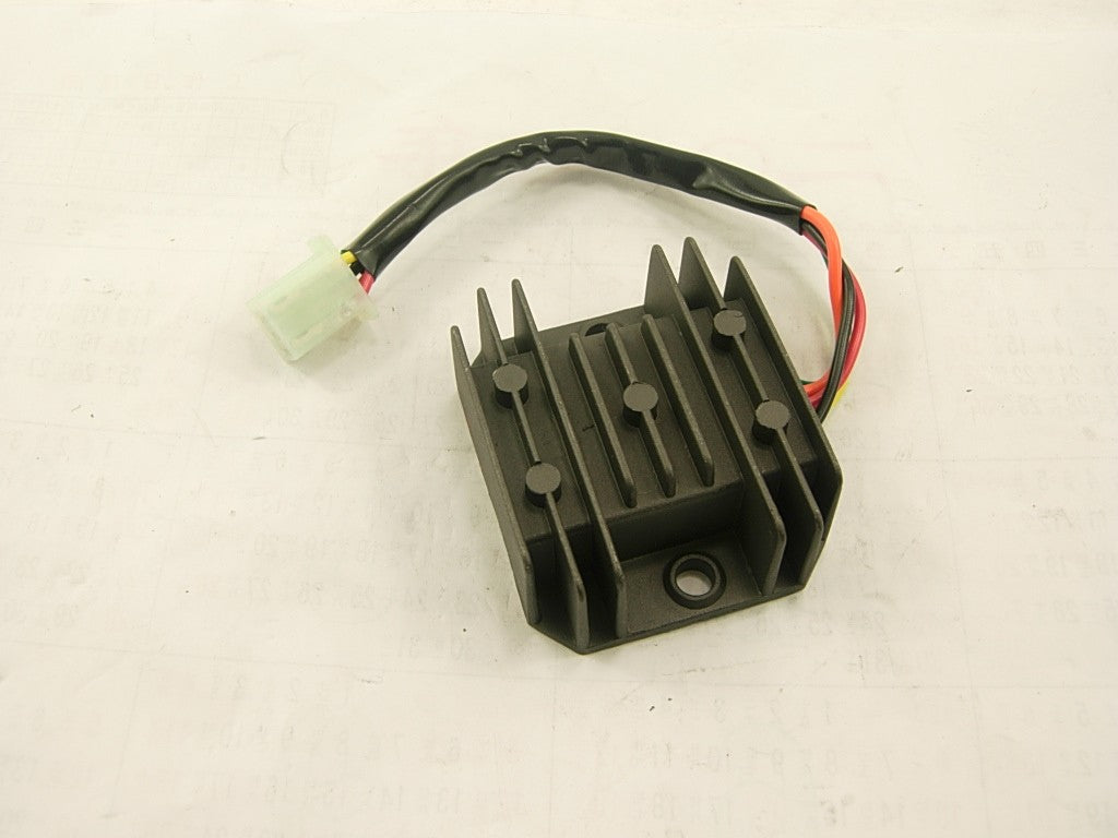 12v 5-Pin Rectifier regulator  GY6 125cc 150cc 152QMI 157QMJ Scooter Moped ATV Go Kart - ChinesePartsPro