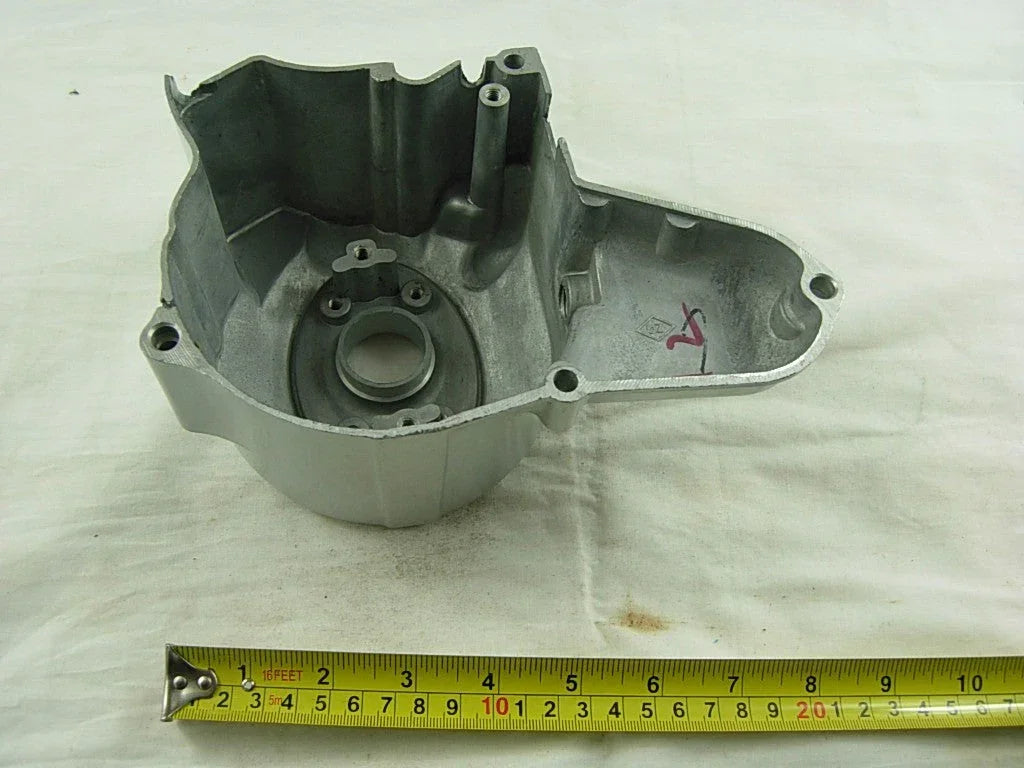 Aluminum dirt bike crankcase side cover for 50cc to 125cc engines with measuring tape
