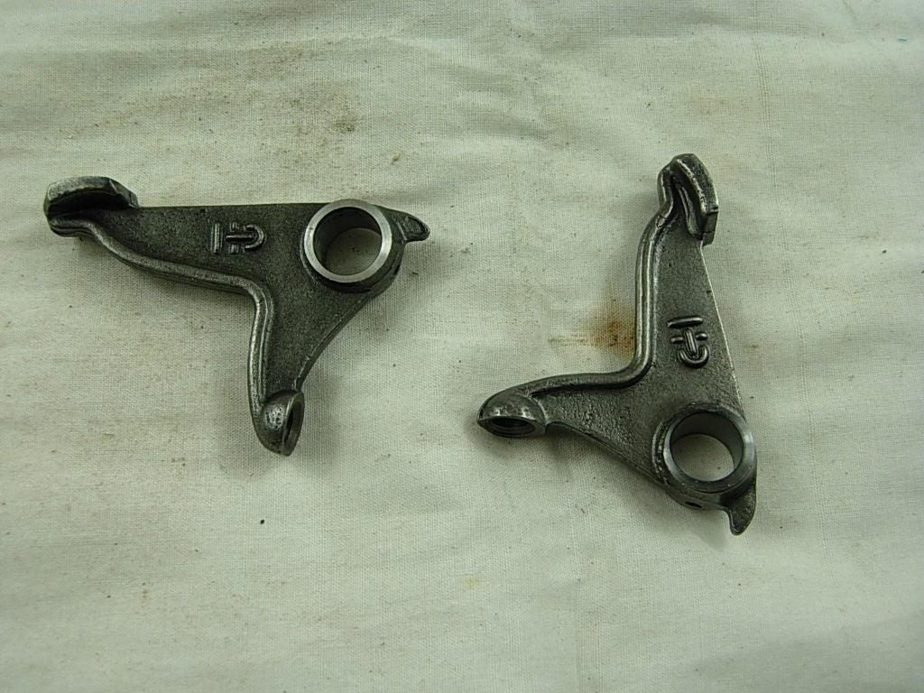 Lower rocker arm for CG150, CG200, CG250 dirt bikes, compatible with 150cc, 200cc, 250cc ChinesePartsUSA dirt bike parts