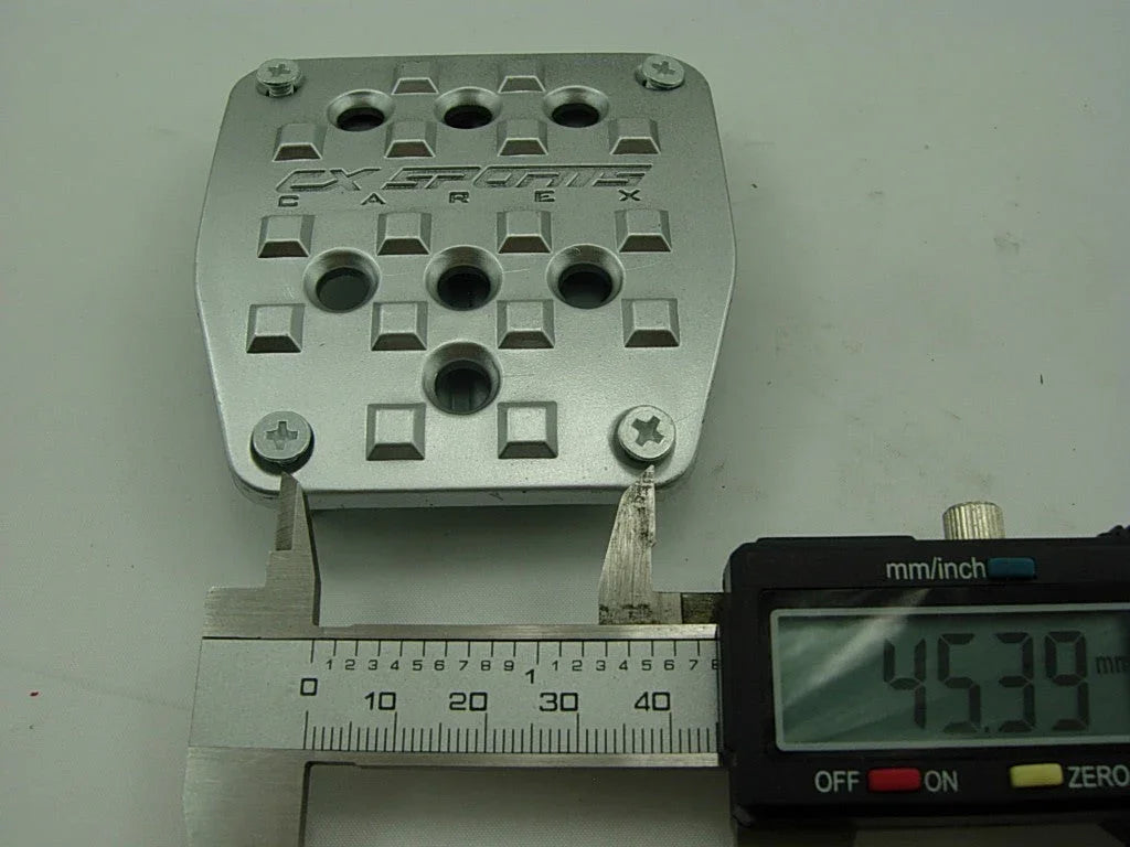 Brake pad cover - ChinesePartsPro