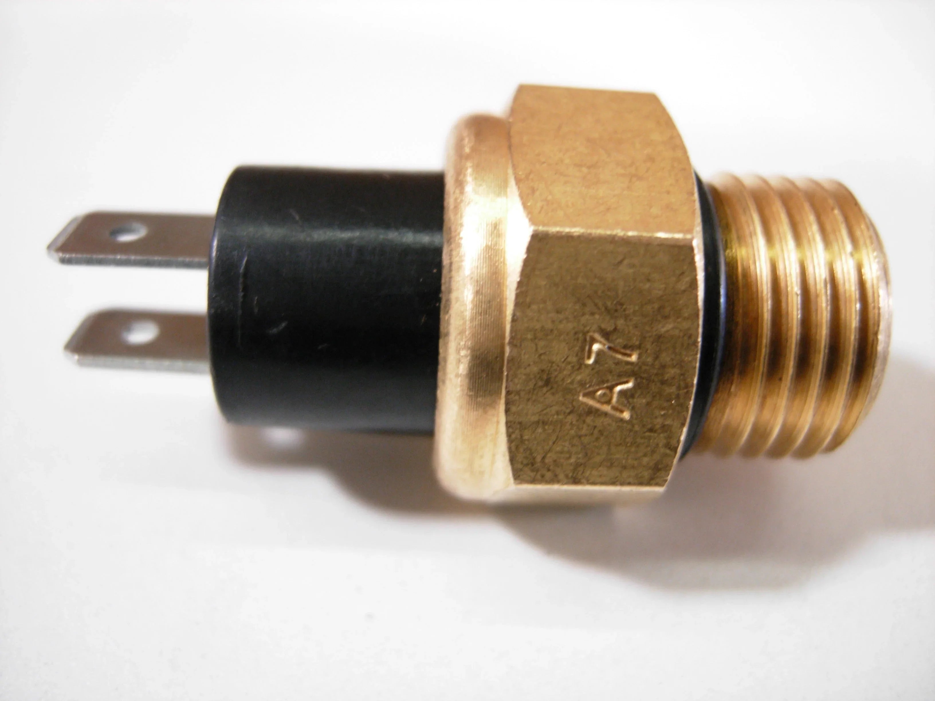 Temperature Actuated Fan Switch - ChinesePartsPro