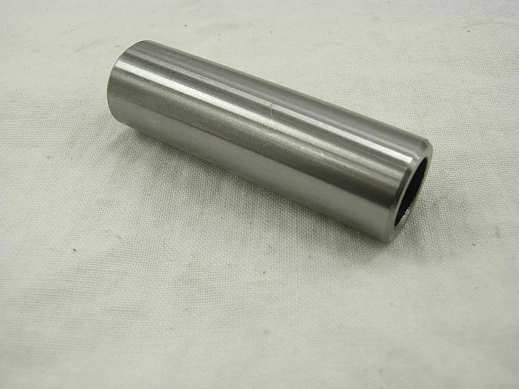 Dirt bike piston pin for CG250cc 250cc engine, metal component part for motorcycle engine repair or replacement.